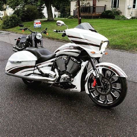 A short front fairing and windshield provides some protection for the rider, and it lends the <b>Magnum</b> family a certain raciness that gets bolstered. . Victory magnum for sale